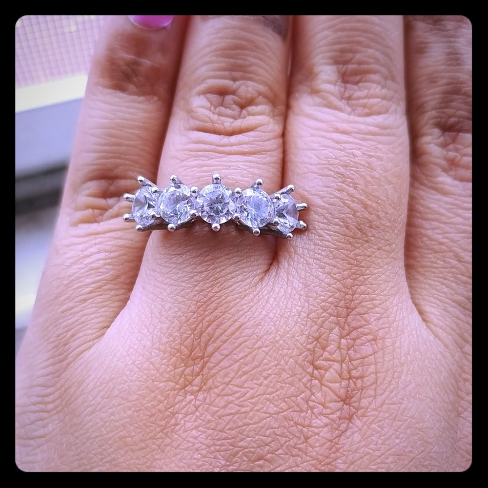 Sterling silver stamped 925 Ring
